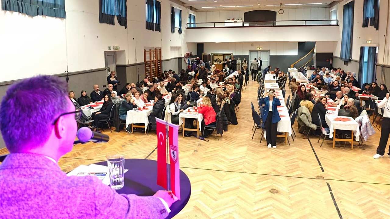 Ausburg Samsunspor Almanya 5