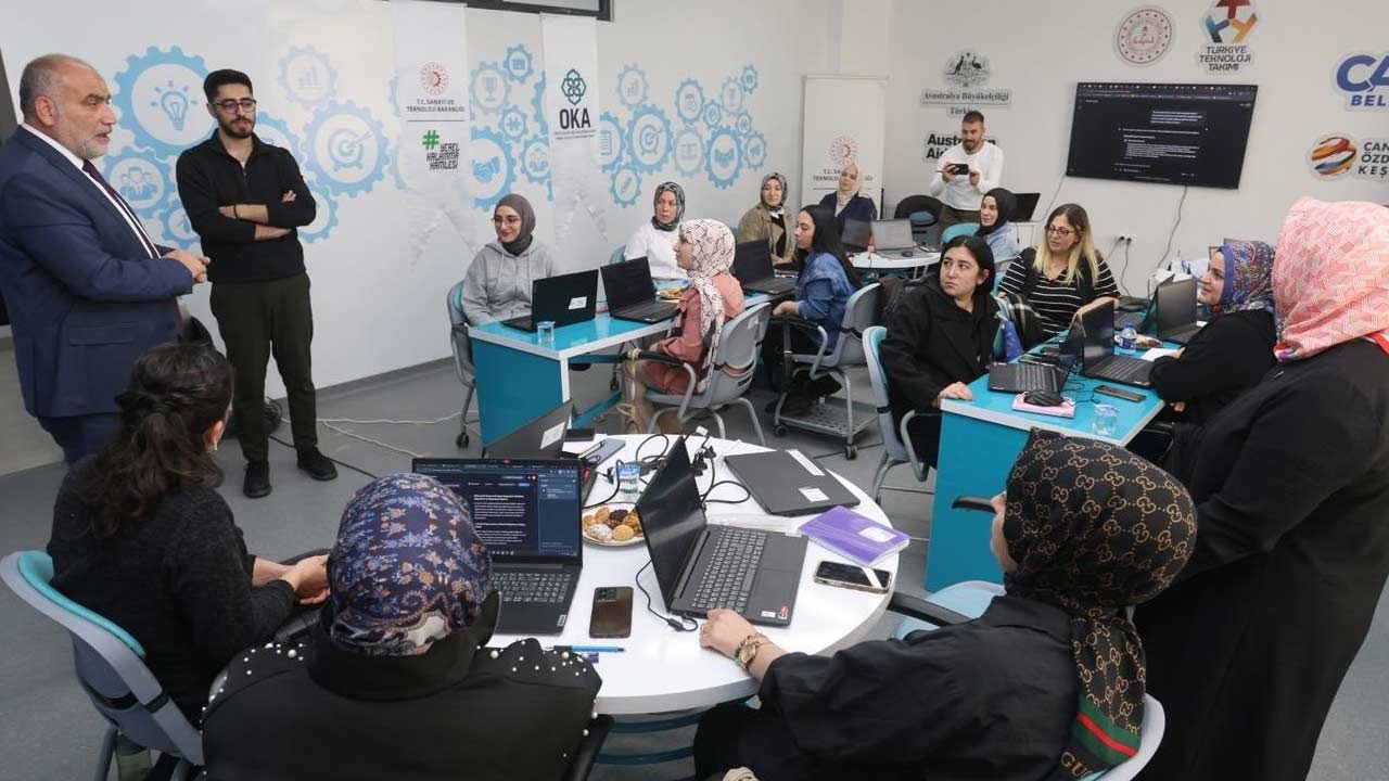 Canik Kadin Yapay Zeka 3