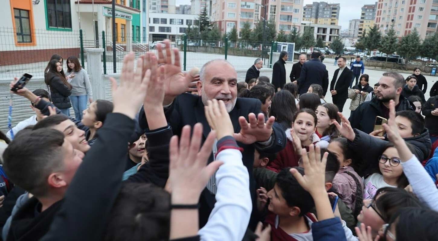 Ibrahim Sandikci Ogrenci Iftar 1