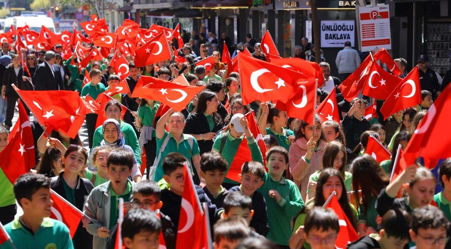 Buyuksehir Turk Dunyasi Cocuk 3