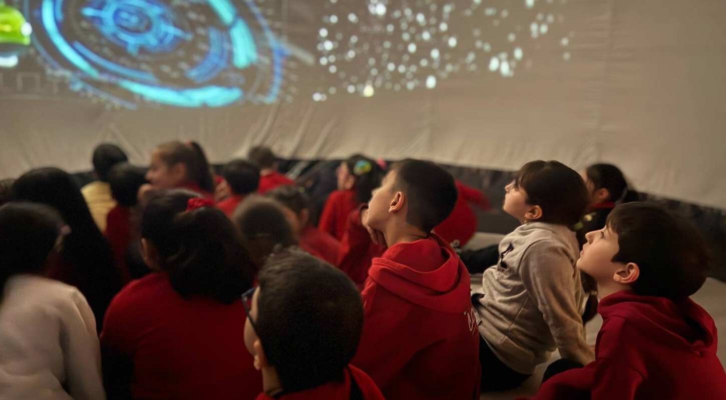 Canik Ogrenci Uzay 4