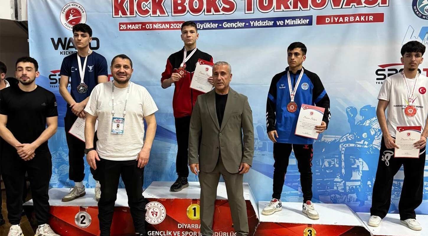 Ilkadim Belediyespor Sampiyon Madalya 2