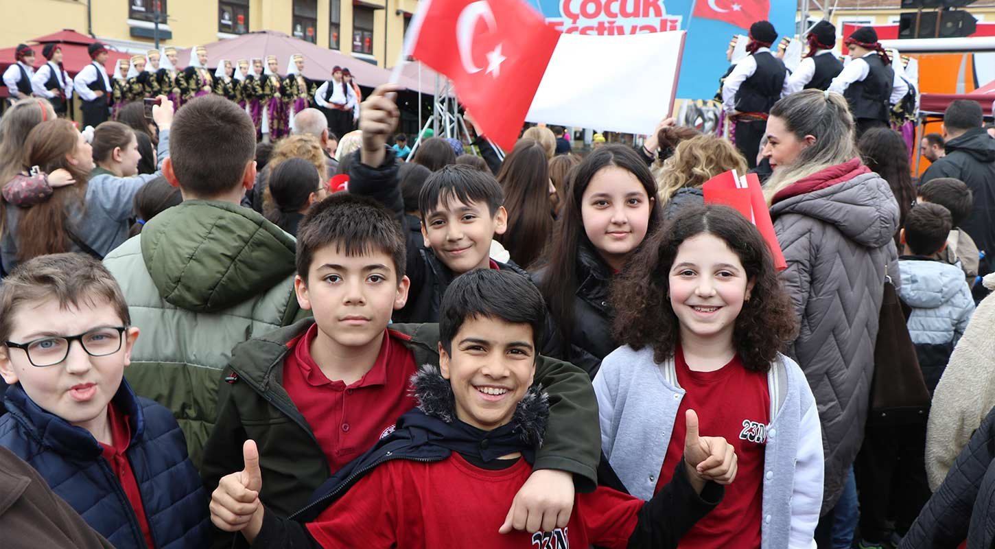 Samsun Turk Dunyasi Cocuk Festivali 4