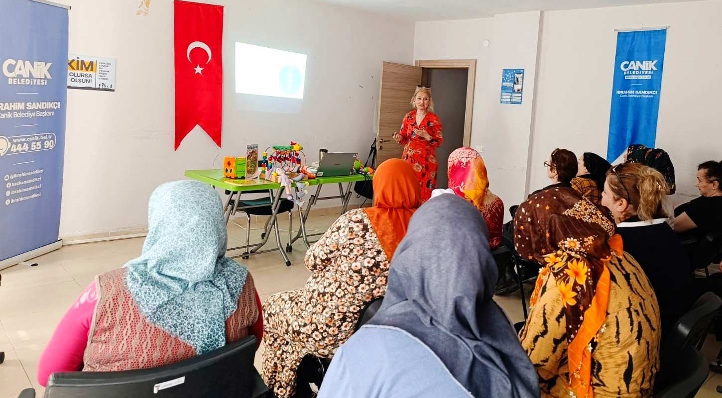 Canik Belediyesi Kadinlara Seminer Egitim Programi 2