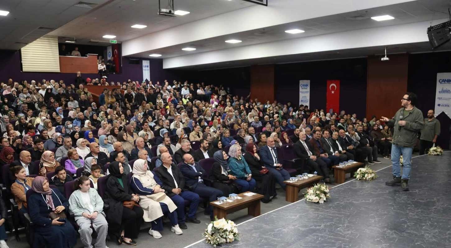 Oytun Erbas Canik Konferans 2