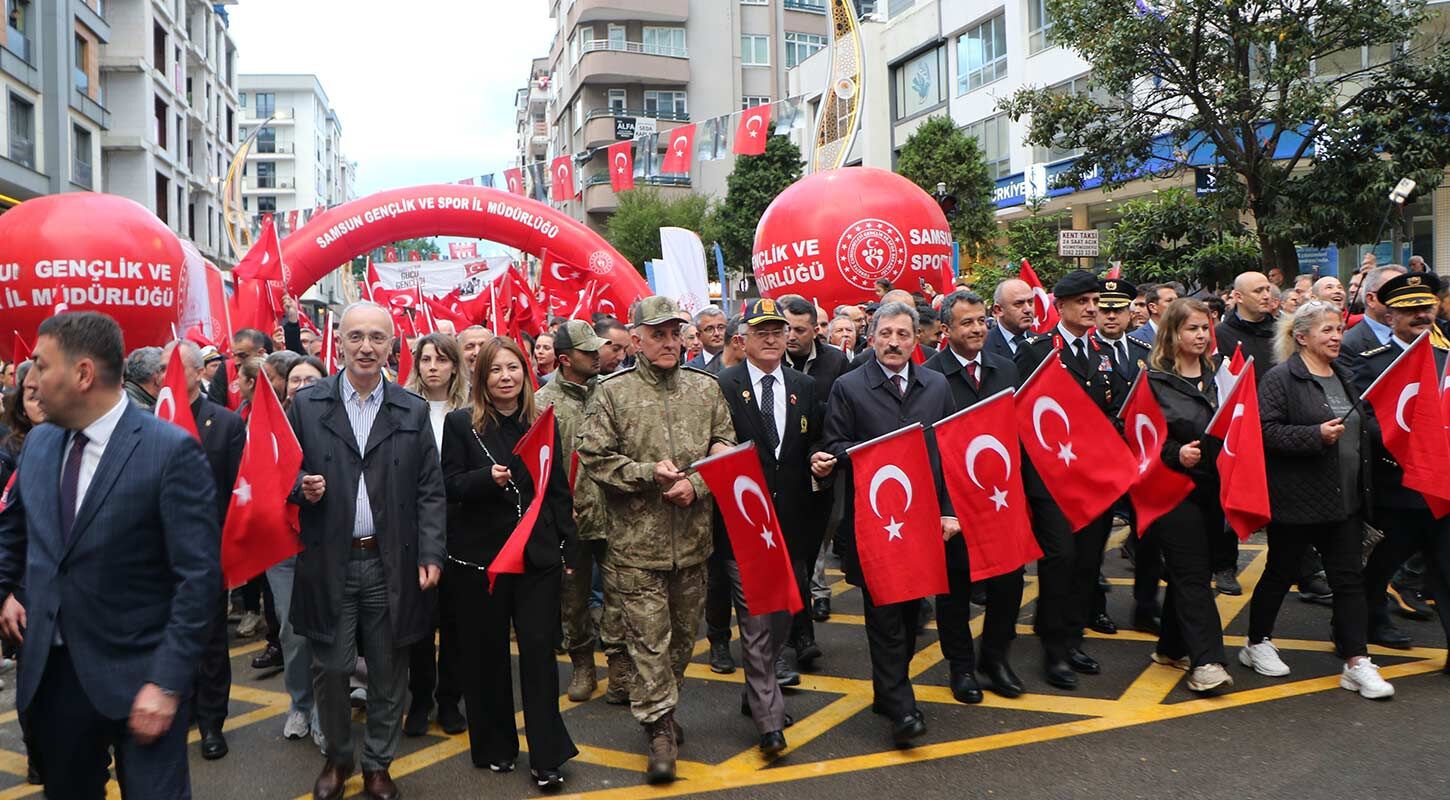 Samsun 19 Mayis Bayrak Yuruyusu Fener Alayi 4