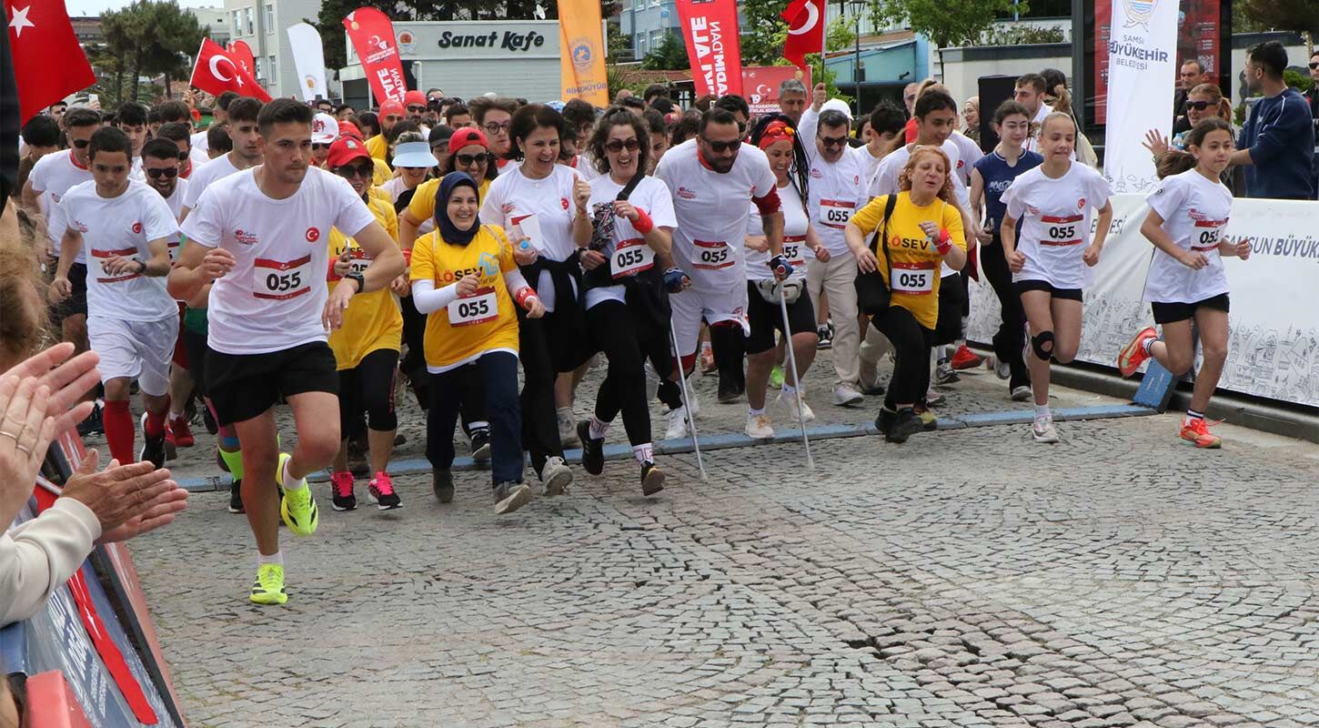 Samsun 19 Mayis Uluslararasi Yari Maratonu 2