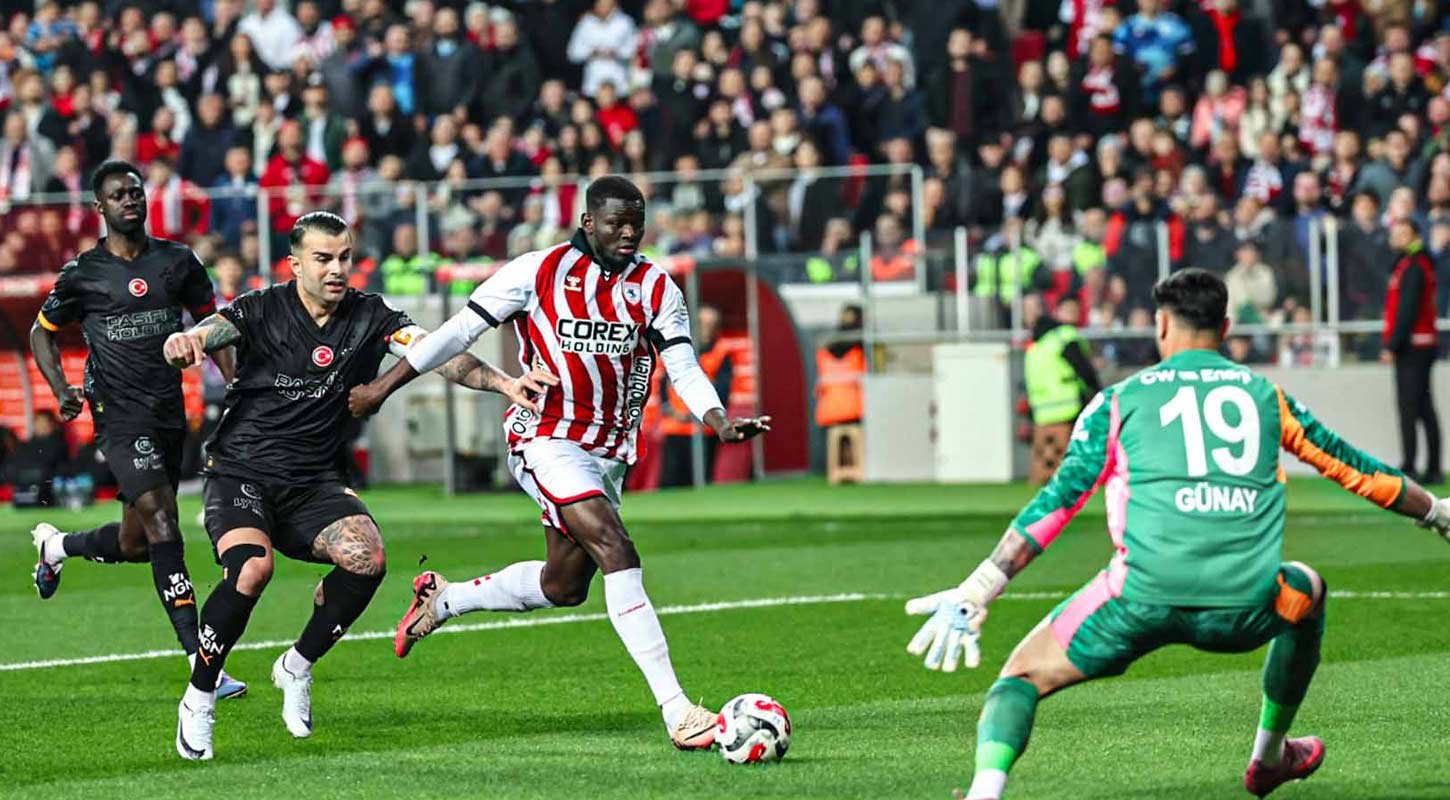 Samsunspor Galatasaray 4 1 Mac Sonucu 2
