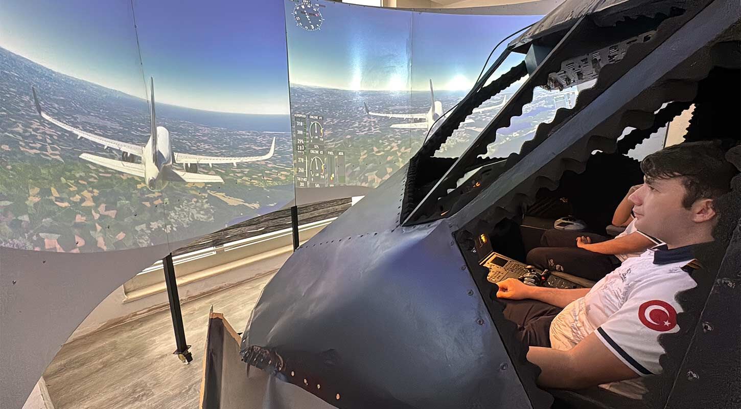 Samsun Gokturk Havacilik Lisesi Airbus A320 Simulatoru 3