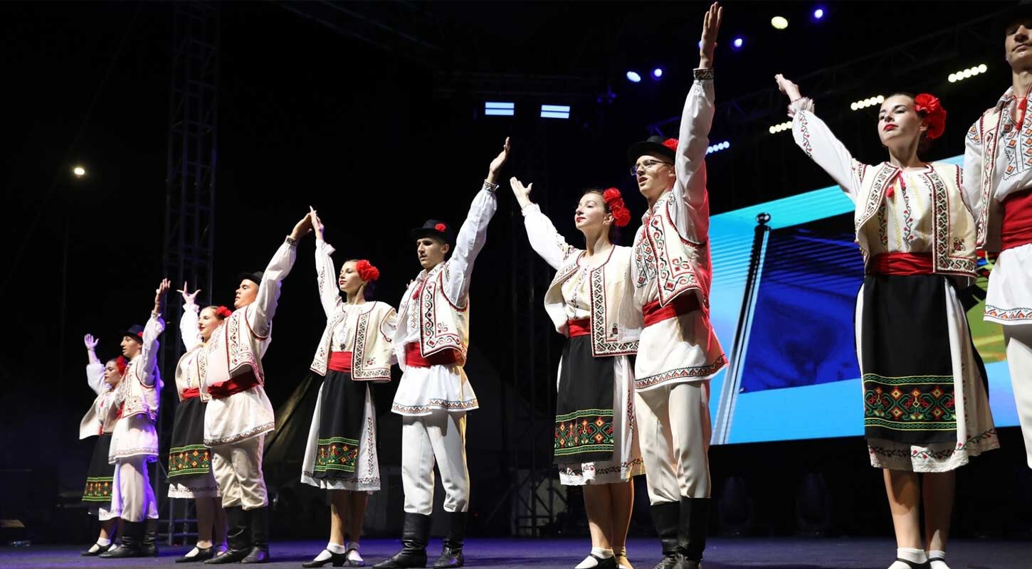 36 Uluslararasi Samsun Halk Oyunlari Festivali Basliyor 5