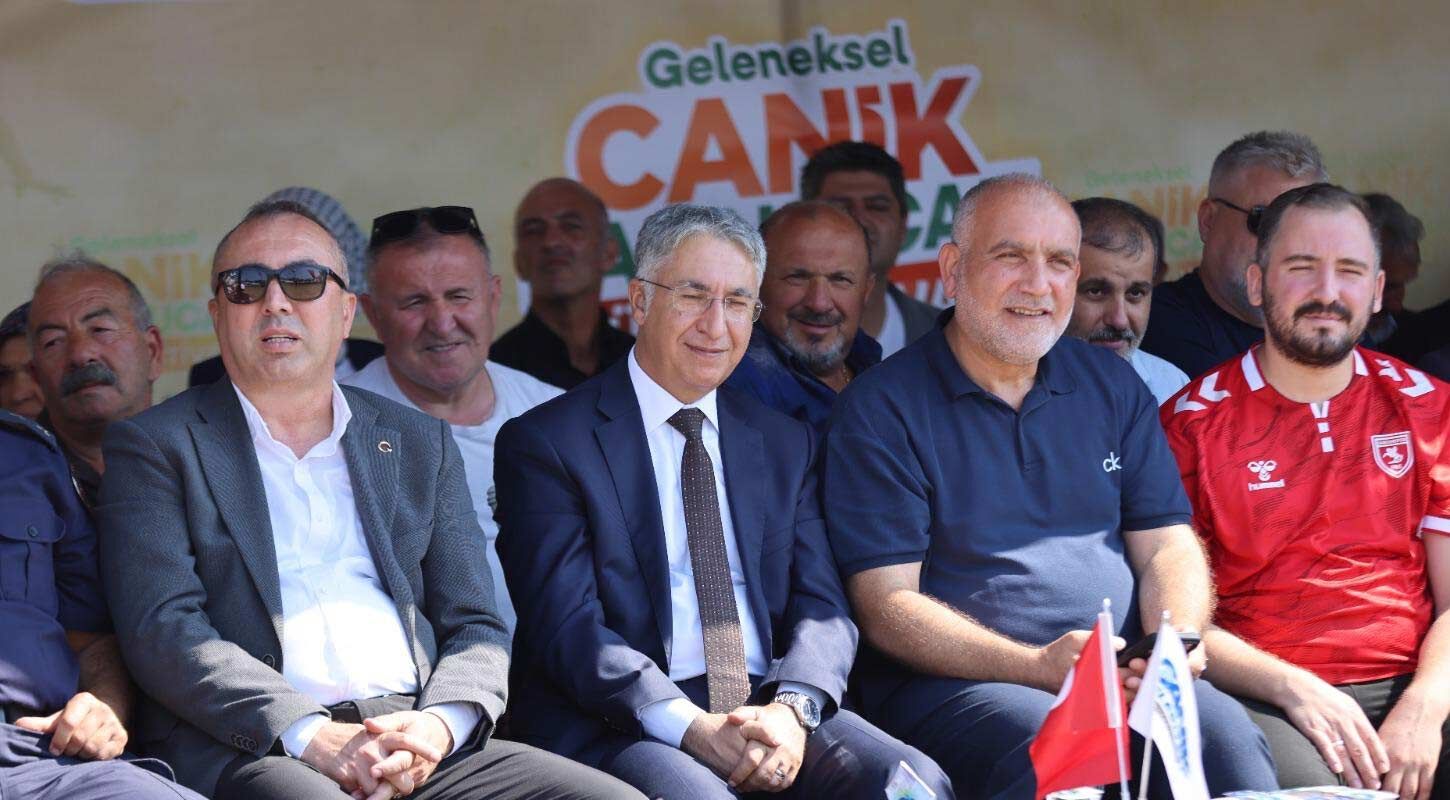 Canik Karakucak Gures Festivali 350 Pehlivan 3