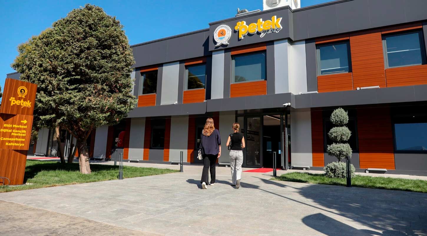 Samsun Buyuksehir Petek Genc Merkezi Birinci Yilini Doldurdu 3