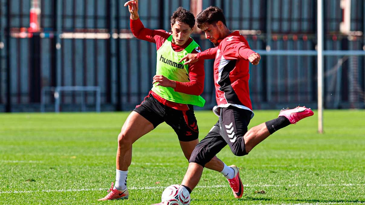 Samsunspor Amed Maci Hazirliklari Nenad Bjelica Savunma 4
